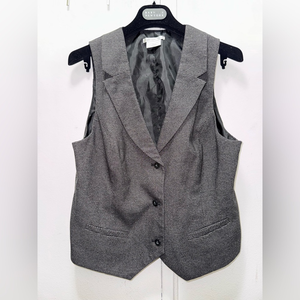 Van Heusen Women’s Grey Houndstooth Vest Large